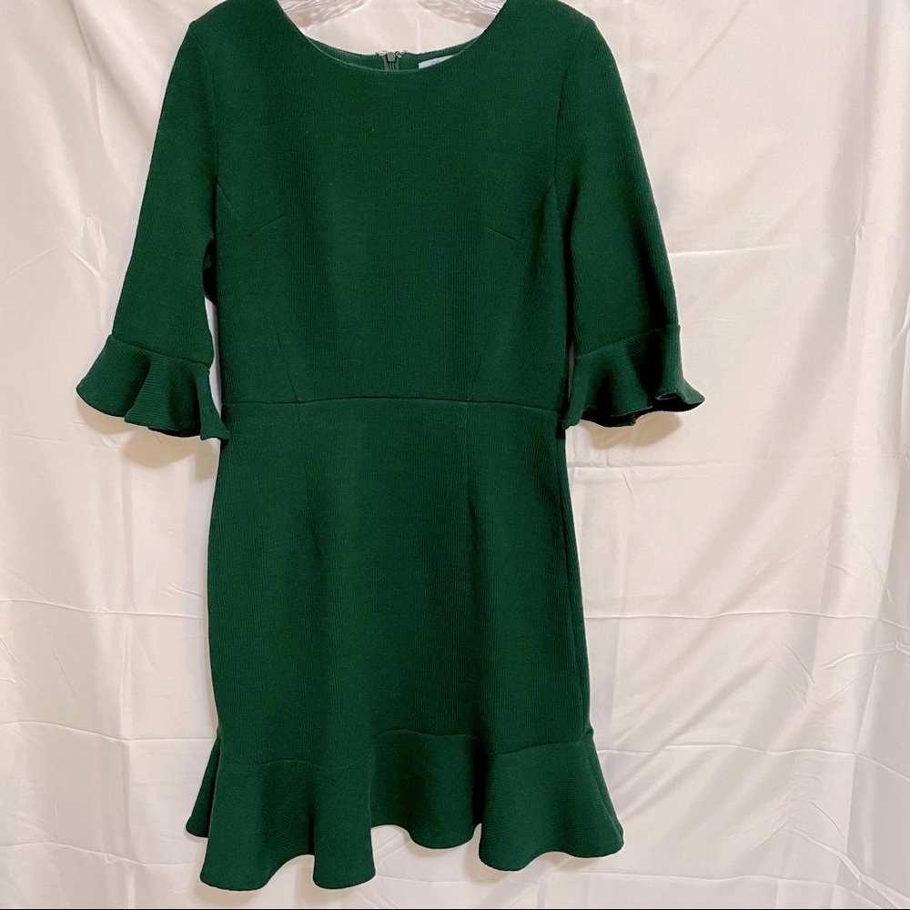 Green Scallop Shaped Sweater Dress